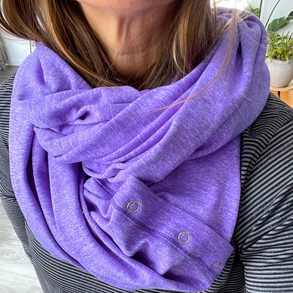 Lululemon Snap Circle Scarf
